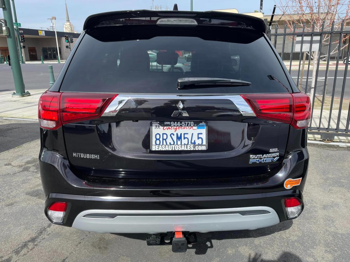 2019 RUBY BLACK /BLACK Mitsubishi Outlander PHEV (JA4J24A51KZ) , located at 744 E Miner Ave, Stockton, CA, 95202, (209) 944-5770, 37.956863, -121.282082 - Photo#13